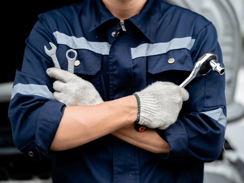 Transmission repair in Phoenix AZ by Shift Masters Transmissions specializing in diagnostics, rebuilds, and complete transmission service